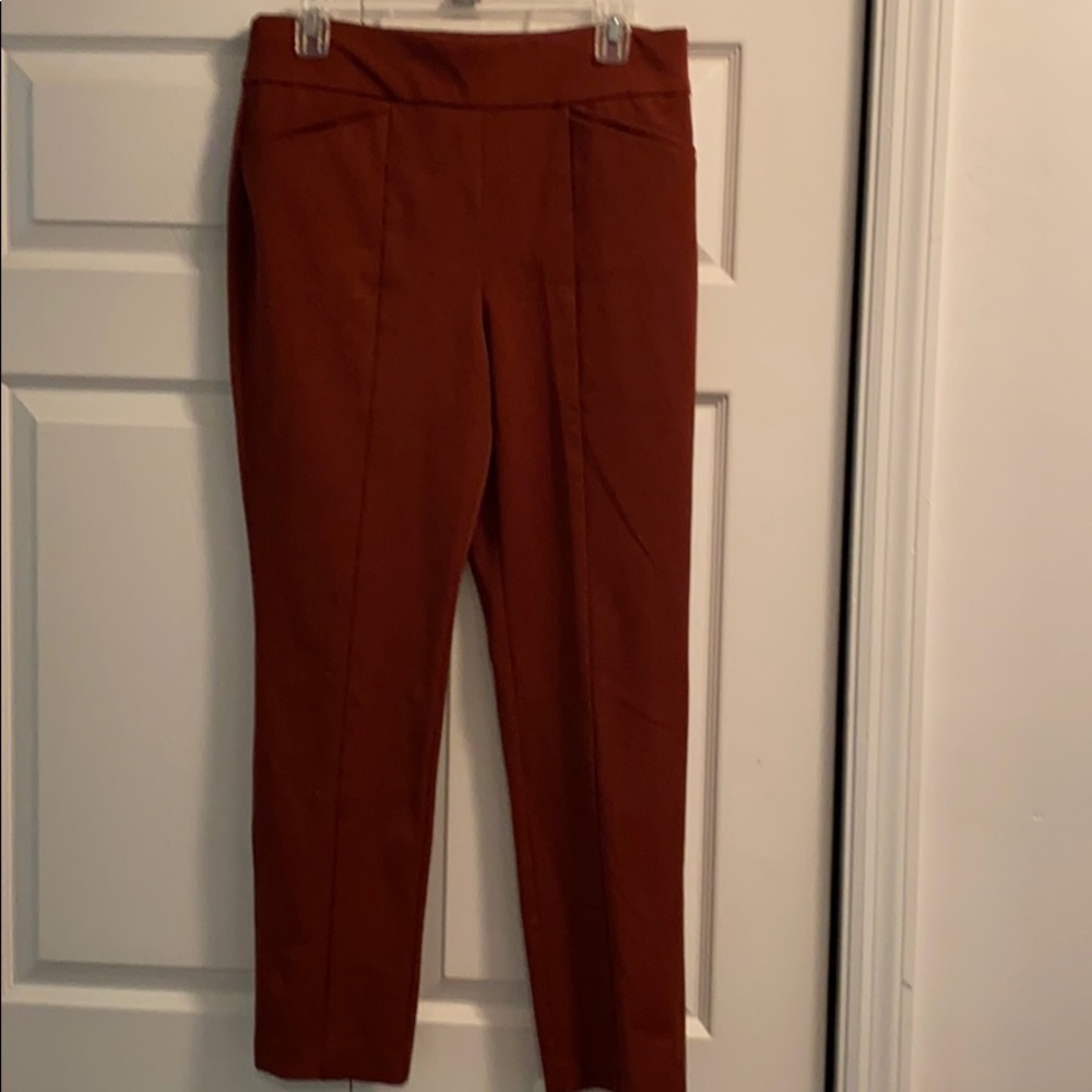 Chico’s So Slimming pants